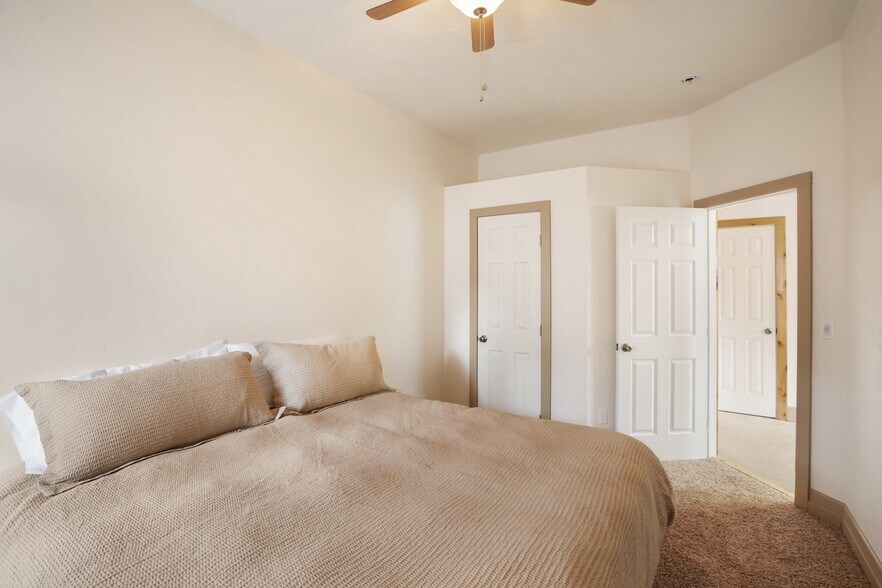 More Photos Of 124 N 3rd St, Cripple Creek Office For Sale