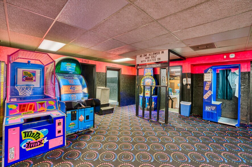 More Photos Of 2724 Emanuel Church Rd, West Columbia Skating Rink For Sale