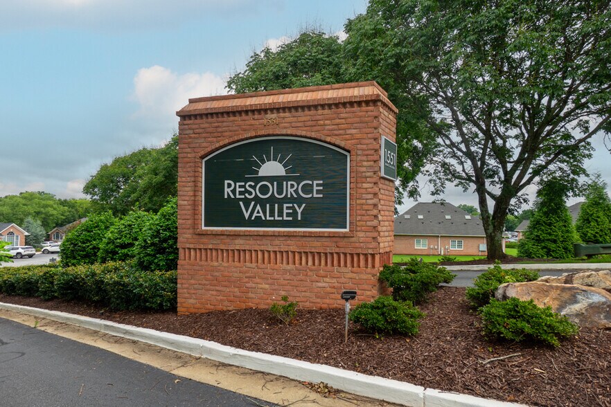 More Photos Of 1551 Jennings Mill Rd, Bogart Office For Lease