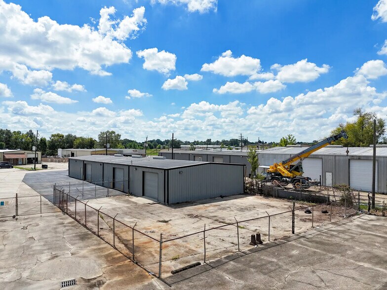 More Photos Of 10441 Mammoth Ave, Baton Rouge Warehouse For Lease