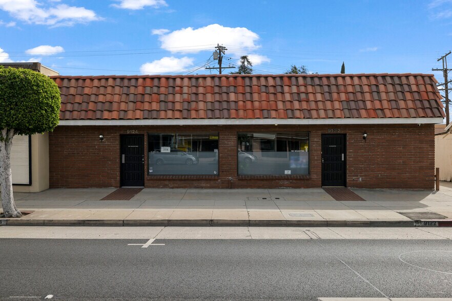 More Photos Of 9122-9124 Las Tunas Dr, Temple City Office For Sale