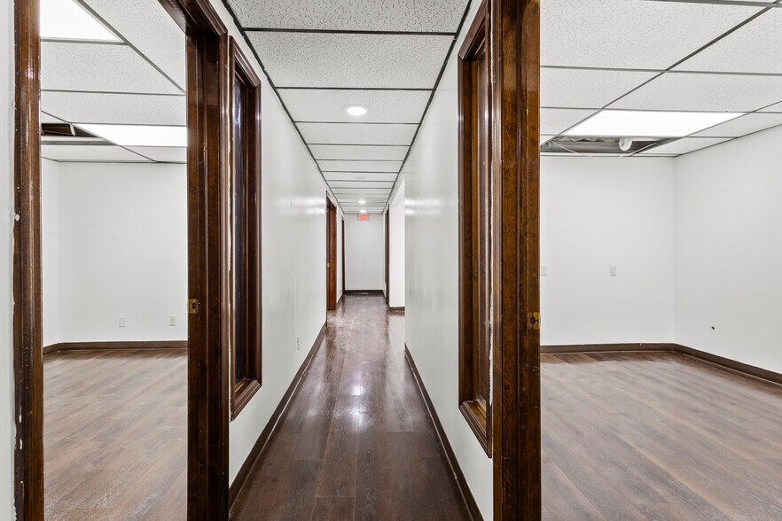 More Photos Of 108 N Depot Dr, Fort Pierce Office Residential For Lease