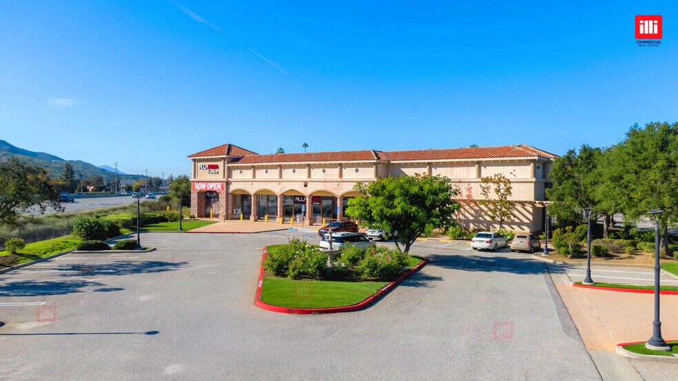More Photos Of 28610 Canwood St, Agoura Hills Freestanding For Lease