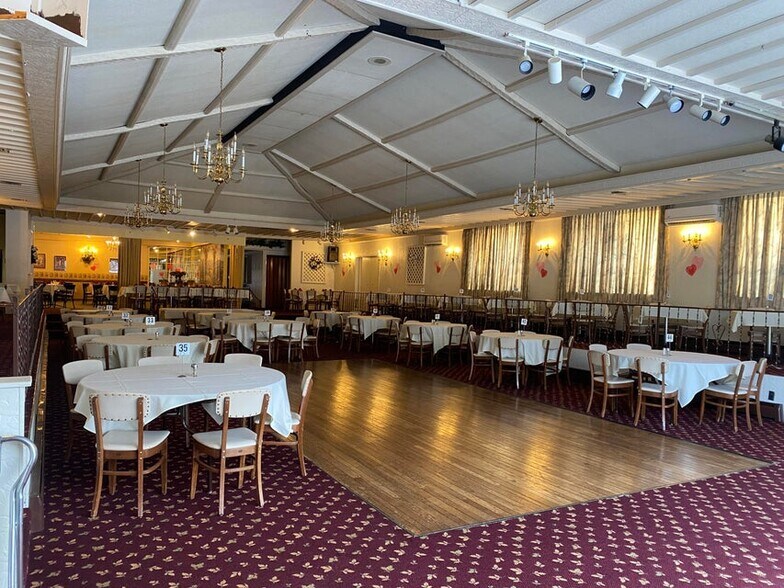 More Photos Of 17089 Boot Jack Rd, Ridgway Hotel For Sale