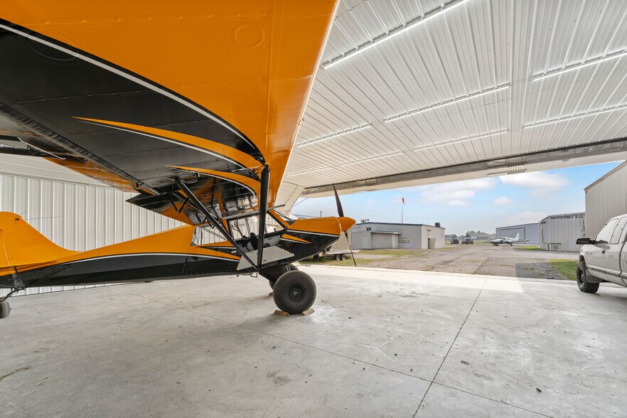 More Photos Of 1893 Airport Rd, Kalispell Warehouse For Sale