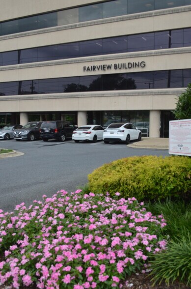 More Photos Of 438 N Frederick Ave, Gaithersburg Medical For Sale