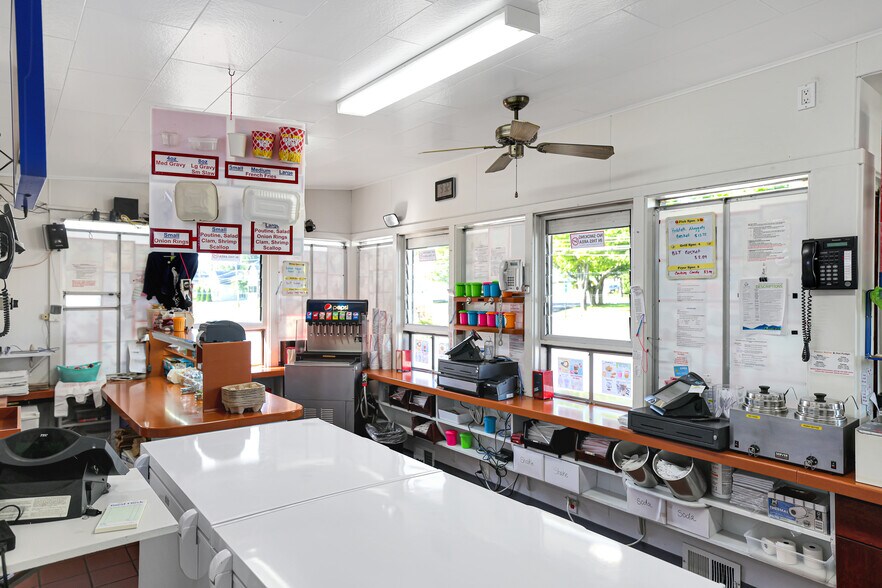More Photos Of 232 Main St, Van Buren Restaurant For Sale