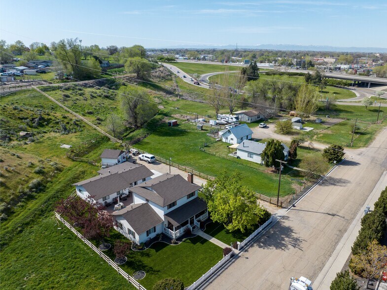 More Photos Of 1102 N 9th Ave, Caldwell Land For Sale