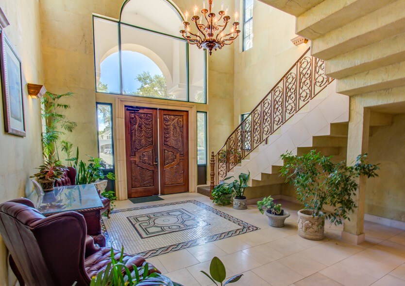 More Photos Of 4477 Legendary Dr, Destin Office Residential For Sale