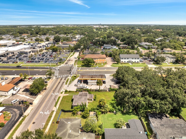 More Photos Of 1916 W Colonial Dr, Orlando General Retail For Sale