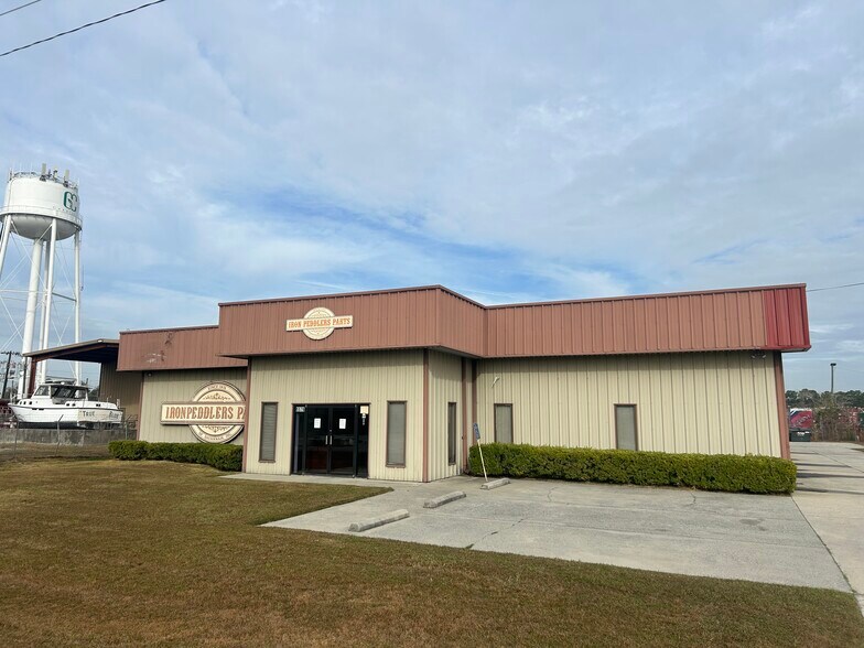 Primary Photo Of 5576 Export Blvd, Savannah Industrial For Lease
