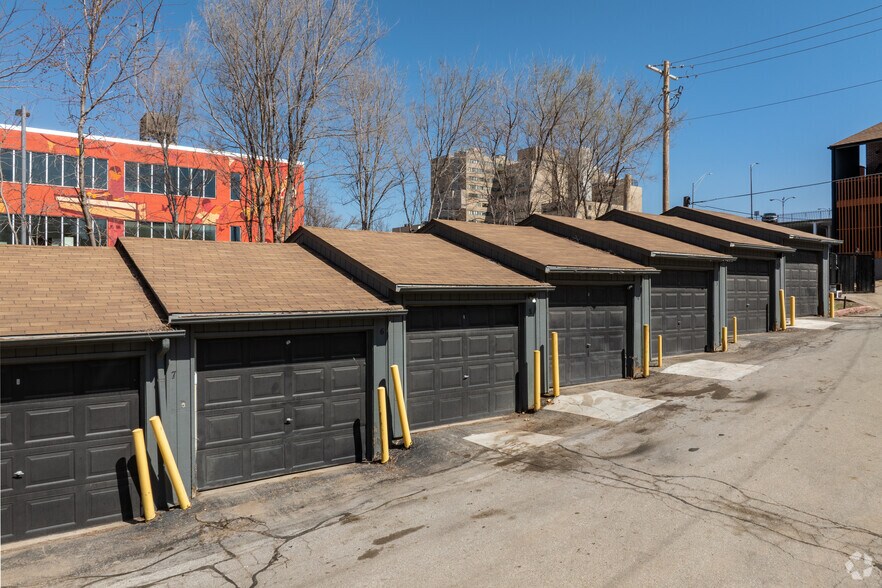 More Photos Of 4206 Frances St, Omaha Apartments For Sale