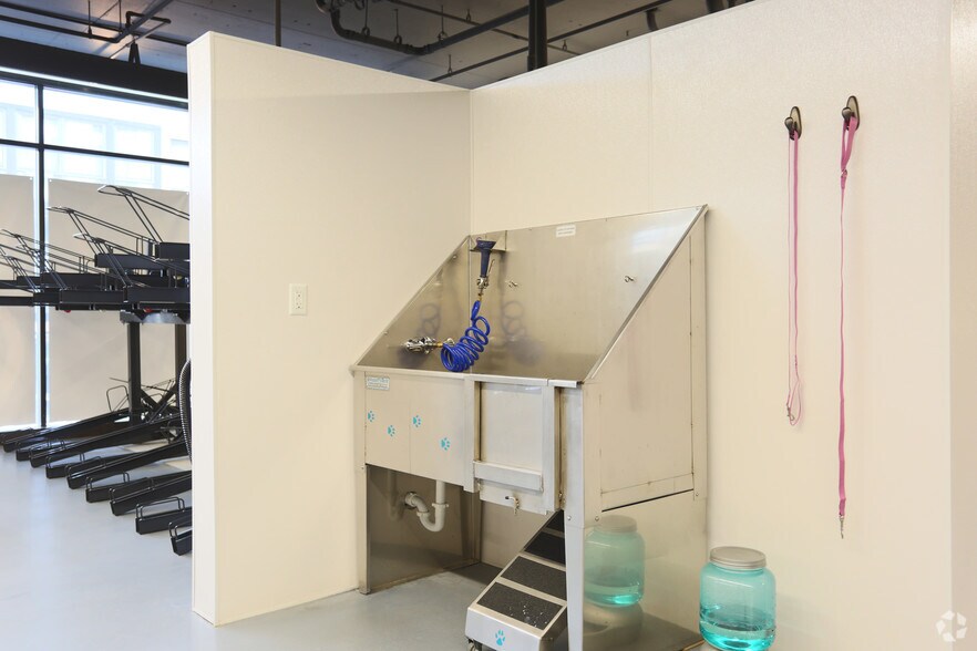 Photo of Grnd Floor Ste Retail 2