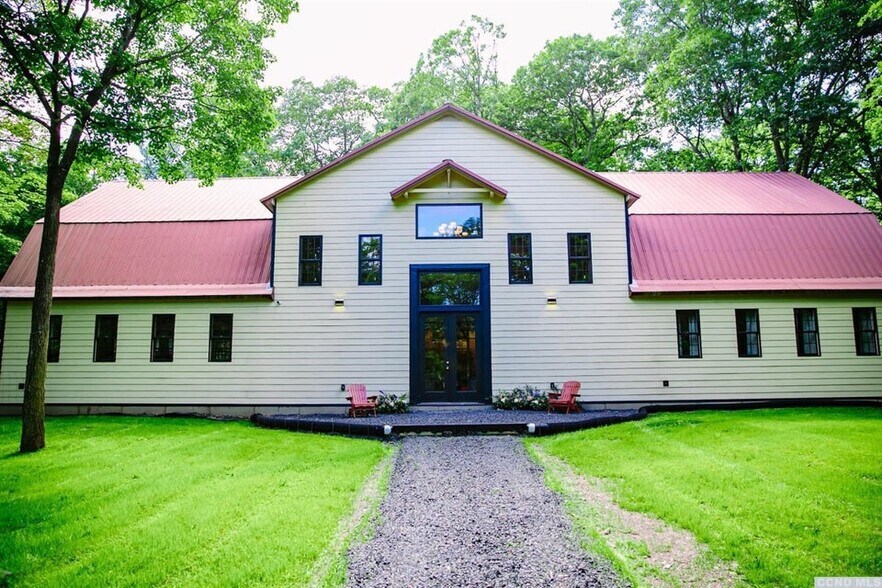 More Photos Of 400 Game Farm Rd, Catskill Hospitality For Sale