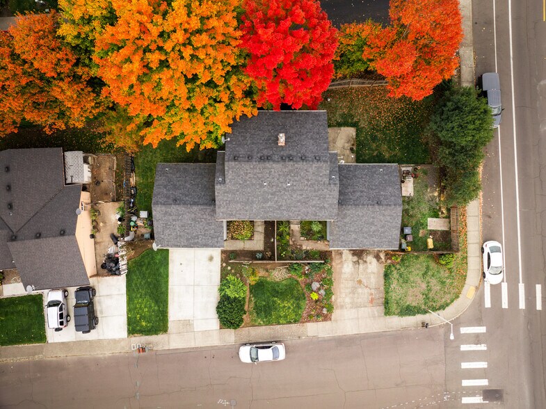 More Photos Of 582 S Maple St, Canby Apartments For Sale