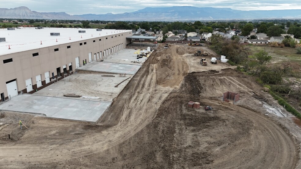 More Photos Of 2825 Riverside Pky, Grand Junction Warehouse For Lease