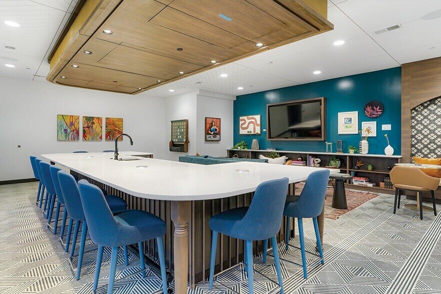 More Photos Of 1010 N Santa Fe Dr, Denver Apartments For Lease