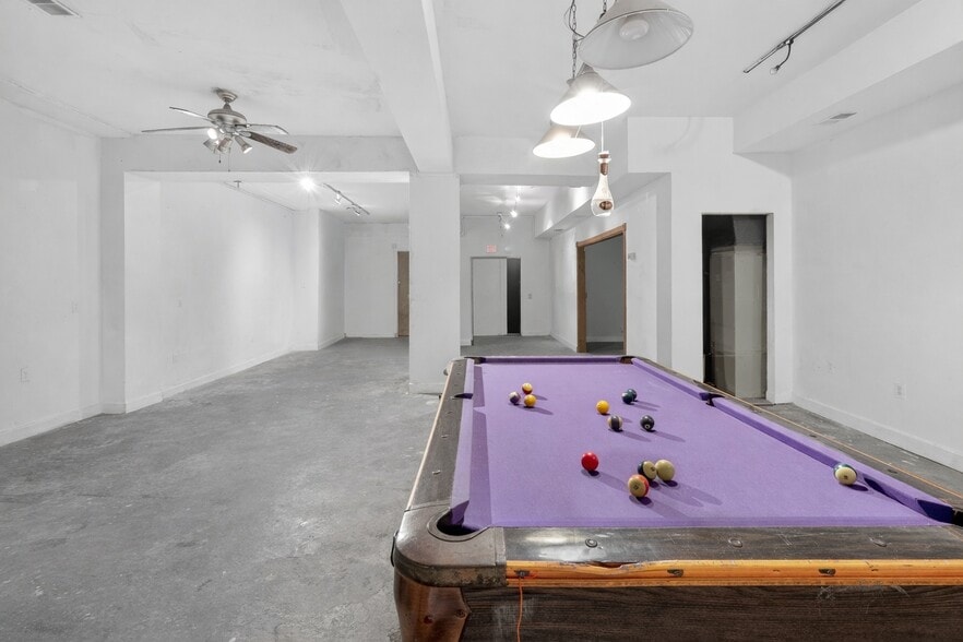 More Photos Of 916 Blagden Aly NW, Washington Flex For Sale