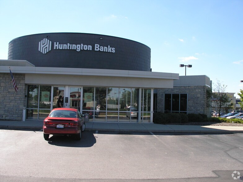 More Photos Of 4681-4697 Morse Rd, Columbus Storefront For Lease