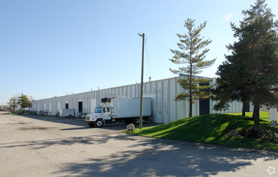 More Photos Of 801-819 Phillipi Rd, Columbus Light Distribution For Lease