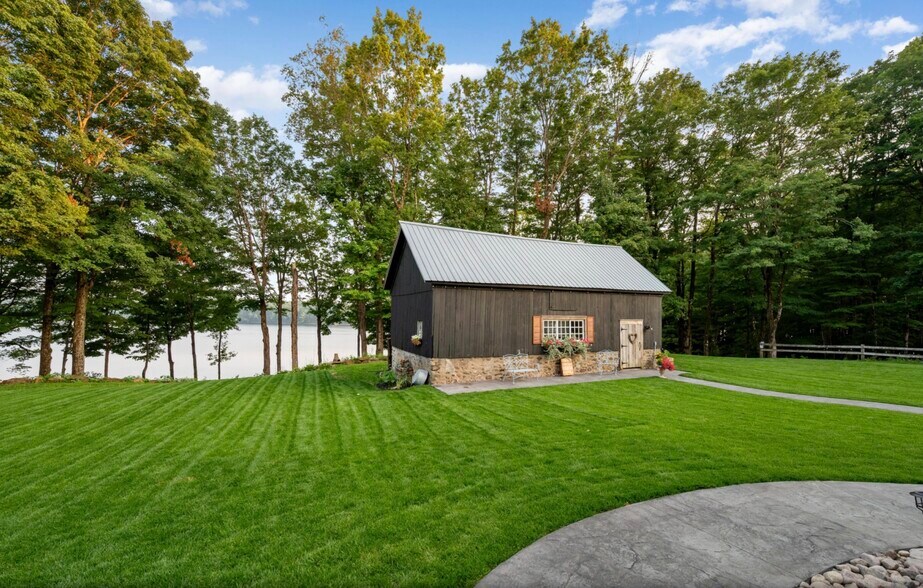 More Photos Of 6904 Stokes Westernville Rd, Ava Specialty For Sale