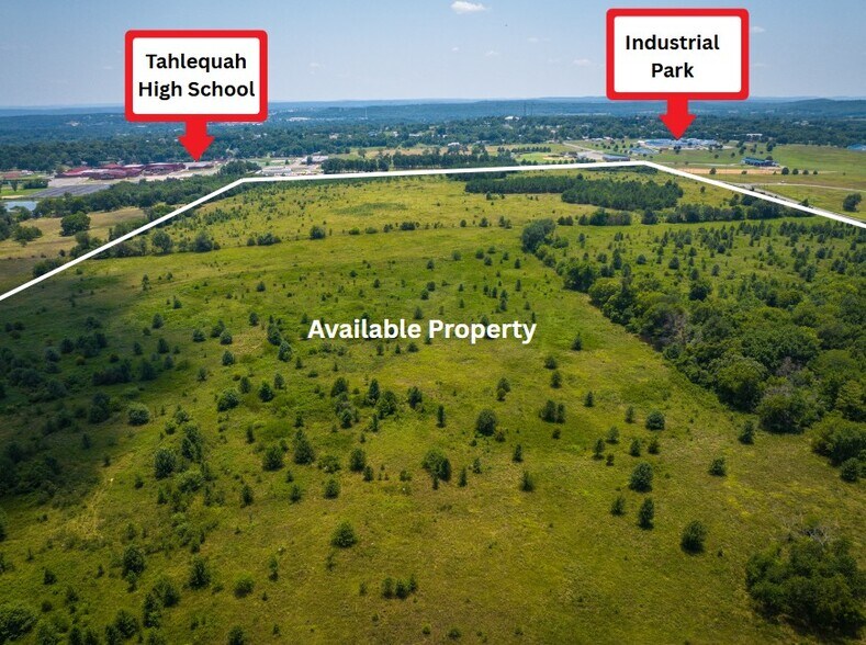 More Photos Of 7 Mathis Park Dr, Tahlequah Dormitory For Sale