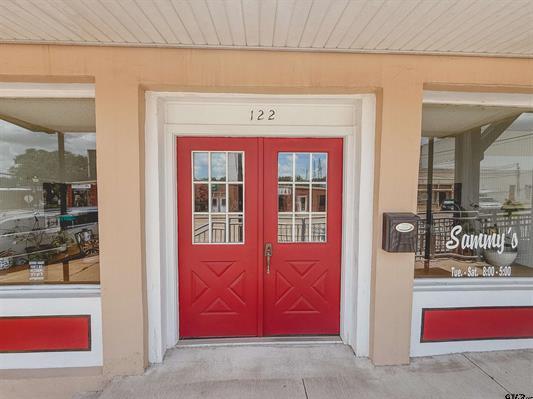 More Photos Of 122 E Frank St, Grand Saline General Retail For Sale
