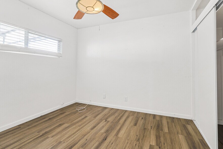More Photos Of 303 Tin St, Henderson Office Residential For Sale