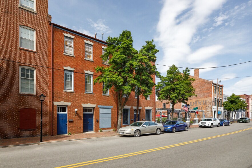 More Photos Of 23-25 W Old St, Petersburg Apartments For Sale