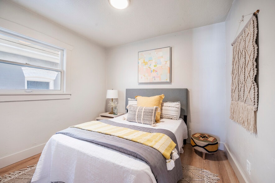 More Photos Of 400 700 S, Salt Lake City Multifamily For Sale