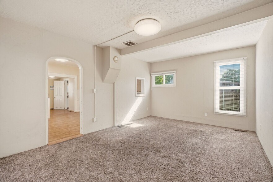 More Photos Of , Spokane Multifamily For Sale