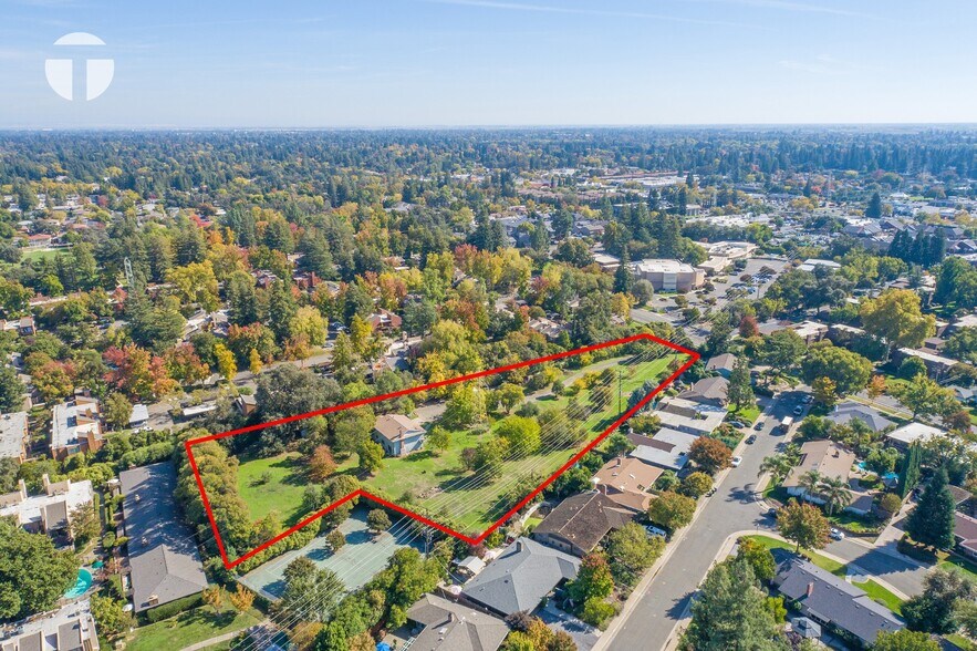 More Photos Of 2281 Sierra Blvd, Sacramento Land For Sale