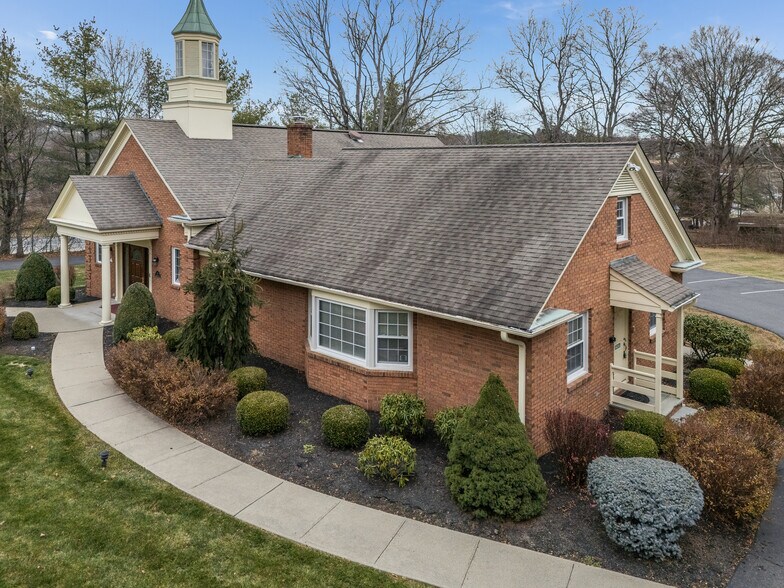 More Photos Of 16 Harrison St, Clinton Township Office Residential For Sale