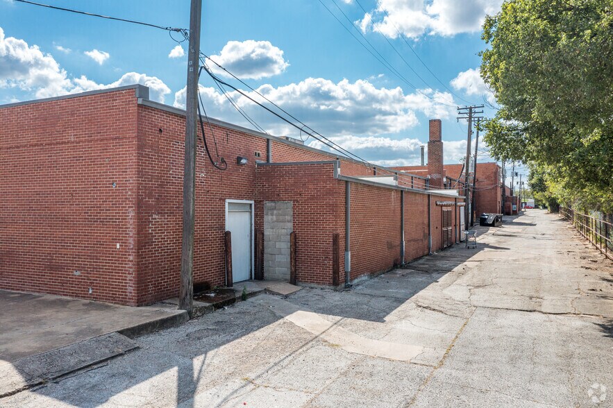 More Photos Of 4701-4753 E Lancaster Ave, Fort Worth Unknown For Lease