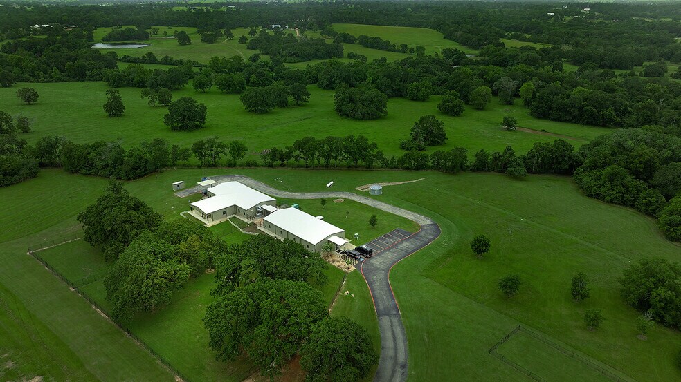 More Photos Of 40693 Center Hill Road rd, Hempstead Specialty For Sale