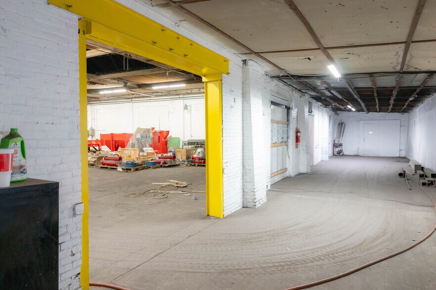 More Photos Of 2424 Columbus Rd, Springfield Warehouse For Sale