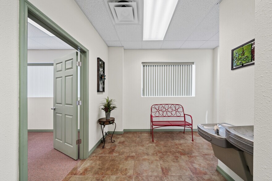 More Photos Of 18820 Sakera Rd, Hudson Warehouse For Sale