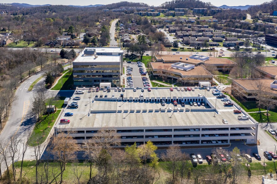 More Photos Of 1000 Health Park Dr, Brentwood Office For Lease