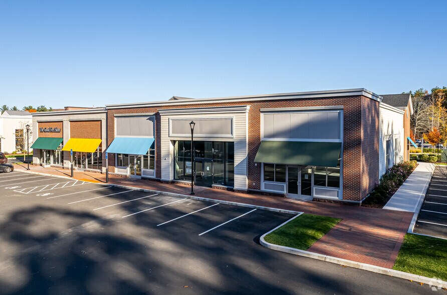 More Photos Of 21 Ensign Dr, Avon Unknown For Lease