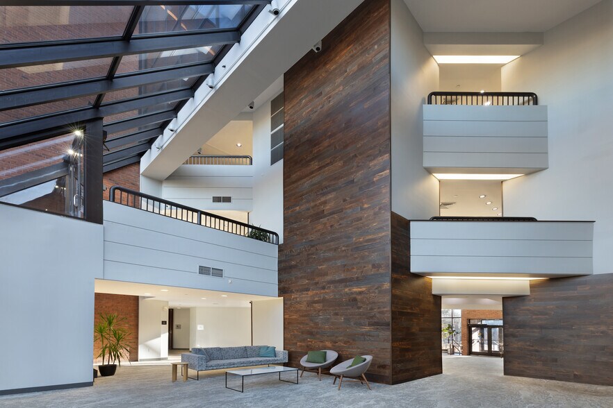 More Photos Of 4 N Park Dr, Hunt Valley Unknown For Lease