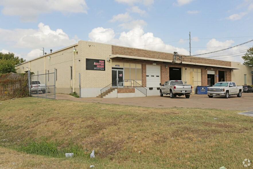 Primary Photo Of 1145 Quaker St, Dallas Warehouse For Lease