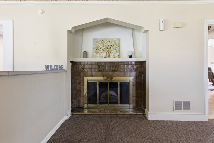 More Photos Of 1910 Virginia Ave, Connersville Healthcare For Sale