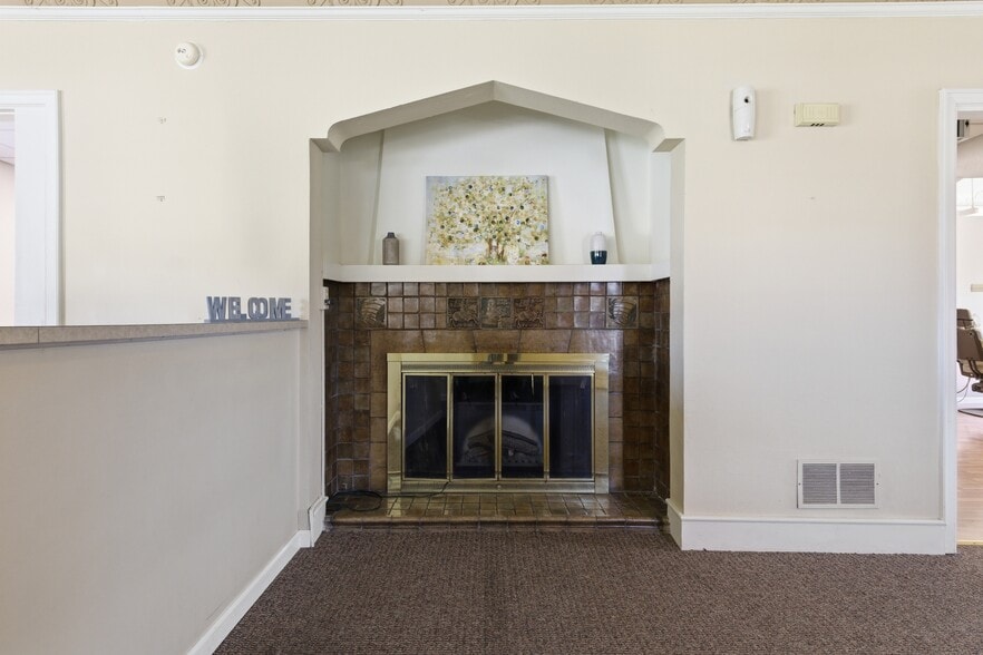 More Photos Of 1910 Virginia Ave, Connersville Healthcare For Sale