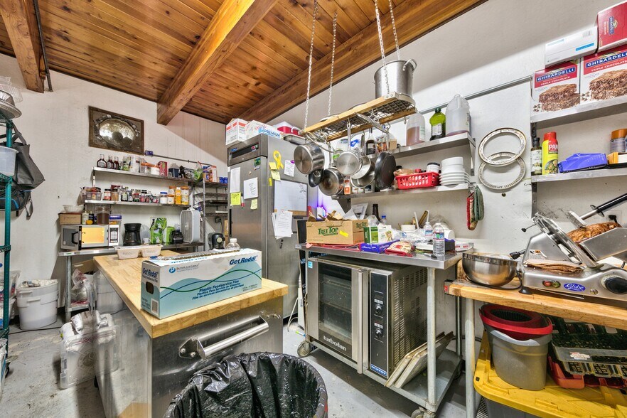 More Photos Of 290 Old Pony Express Trl, Markleeville Storefront Retail Residential For Sale