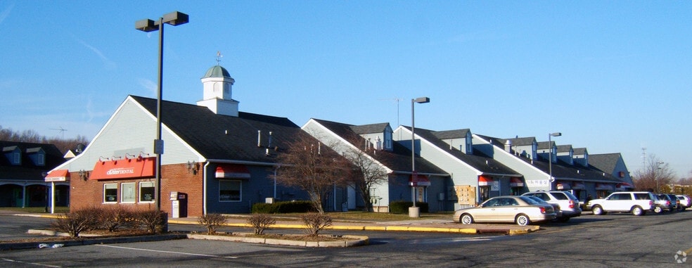 More Photos Of 570-600 Piermont Rd, Closter Fast Food For Lease