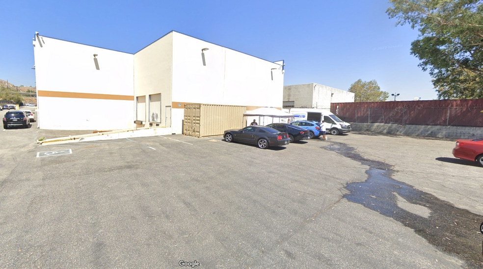 More Photos Of 12432 Foothill Blvd, Sylmar Warehouse For Sale