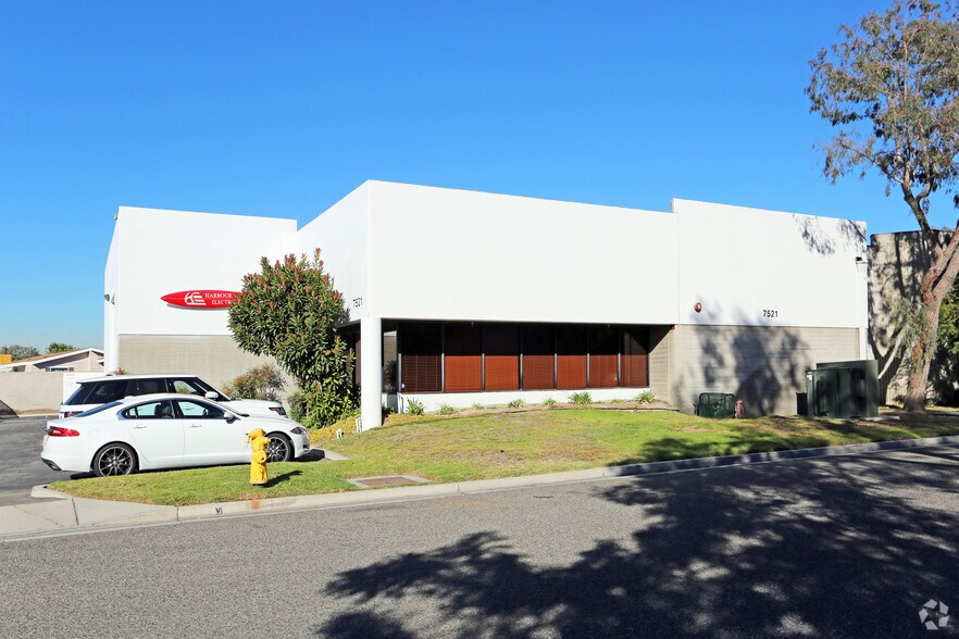 More Photos Of 7521 Suzi Ln, Westminster Warehouse For Sale
