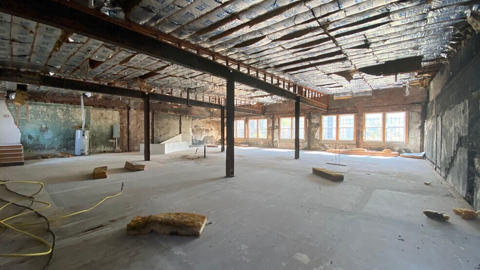 More Photos Of 411-419 Northampton St, Easton Restaurant For Sale