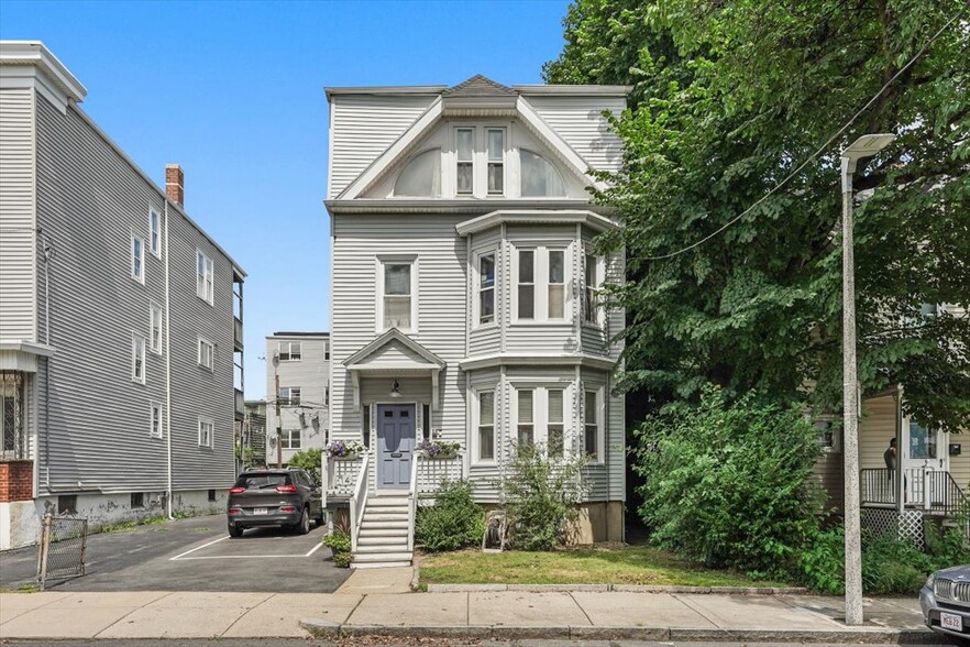 Primary Photo Of 14 Horace St, Boston Multifamily For Sale