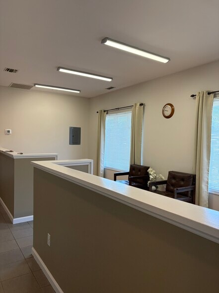 Primary Photo Of 123 Paris Ave, Northvale Office For Lease